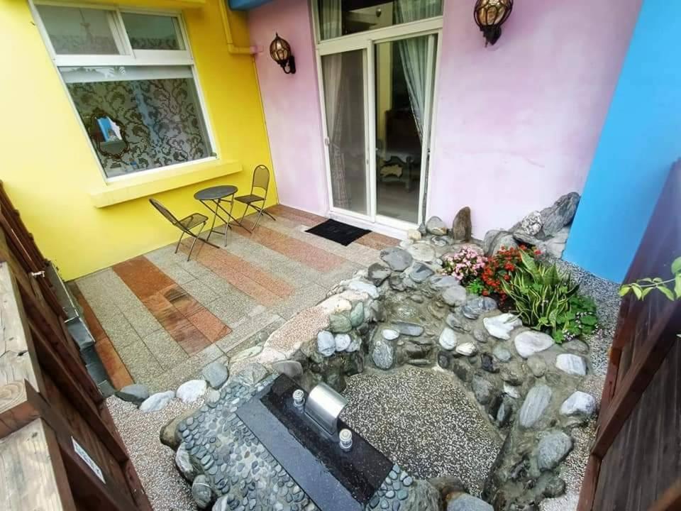 Bed and Breakfast 依比鴨鴨水岸會館 Ducking House Ruisui Exterior foto