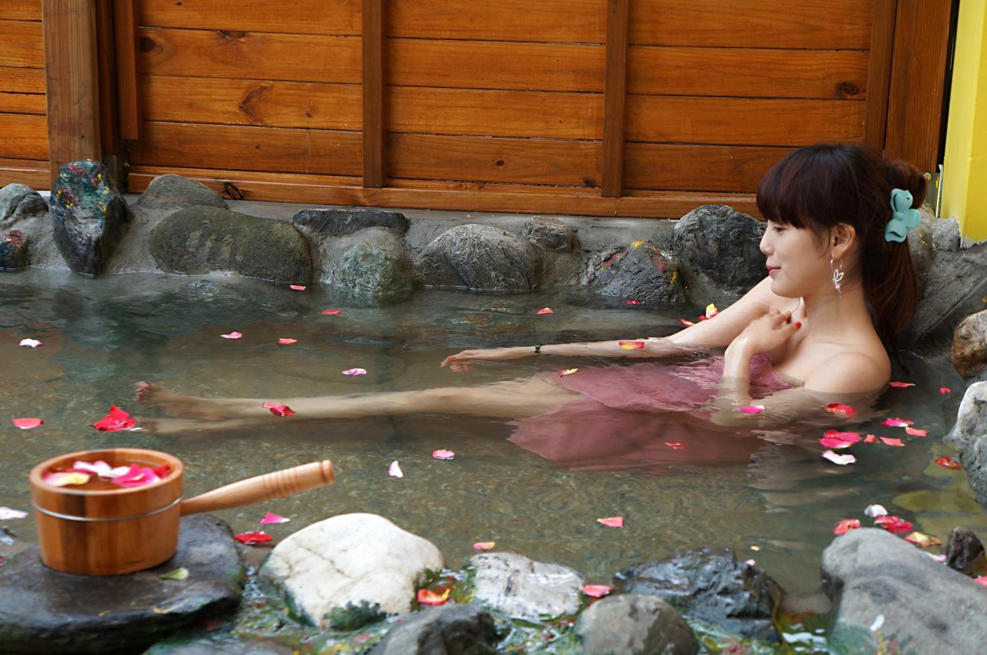 Bed and Breakfast 依比鴨鴨水岸會館 Ducking House Ruisui Exterior foto